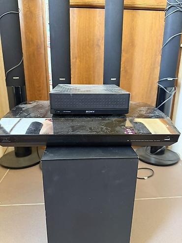 sony ses sistemi: Məhsul: Sony 5.1 ev kinoteatrı komplekti Tərkib: - 4 ədəd hündür — 2