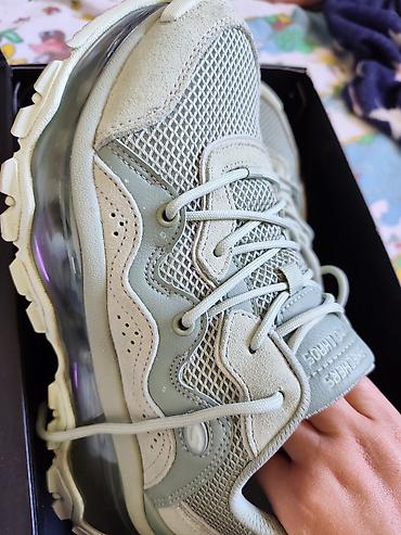 adidas gazelle boot: Skechers uno patike broj 38 ali je kalup veci i odgovara 39 obuvene — 5