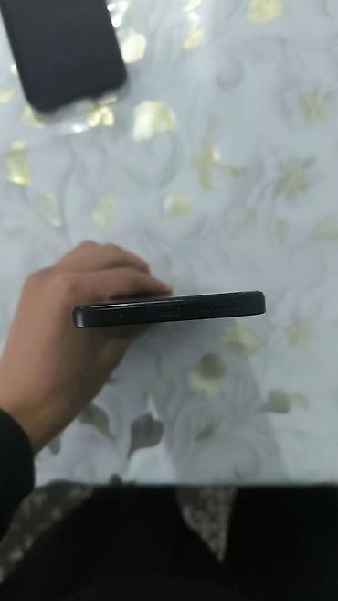 xiaomi t: Redmi, Redmi 13, Б/у, 256 ГБ, цвет - Черный, 2 SIM — 3
