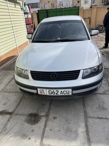 манипулятор 10 т: Volkswagen Passat: 1996 г., 1.8 л, Механика, Бензин, Седан