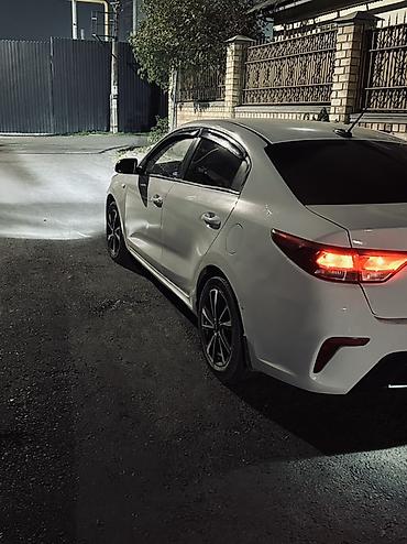 kia roi: Kia Rio: 2017 г., 1.4 л, Автомат, Бензин, Седан — 5
