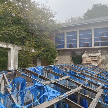 Həyət evləri və villaların satışı: 8 otaq, 1000 kv. m, Orta təmir — 7