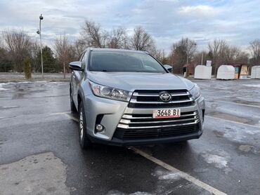 Toyota: Toyota Highlander: 2018 г., 3.5 л, Типтроник, Бензин, Кроссовер