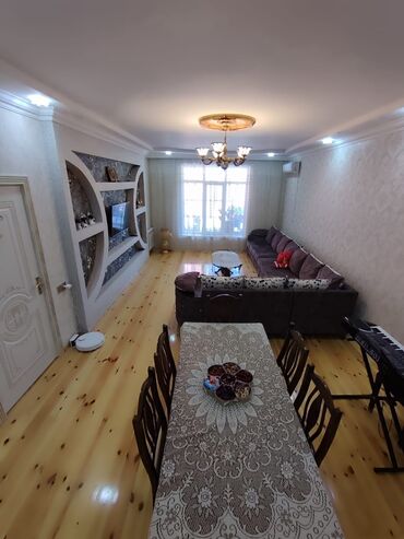 Həyət evləri və villaların satışı: Məhəmmədinin girəcəyində 4 sot torpaqda, sahəsi 160 kv.m olan kürsülü — 6