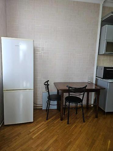 sarayda ev: 2 otaqlı, Yeni tikili, m. 8 Noyabr, 95 kv. m — 6