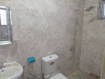 Uzunmüddətli kirayə evlər: 32 kv. m, 2 otaqlı — 15