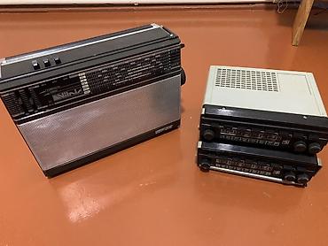 radio usb bluetooth: Kolleksiya üçün sovet dövrünə aid portativ radiolar dəsti. - VEF-216 — 1