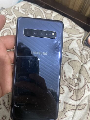 магазин телефонов: Samsung Galaxy S10 5G, Колдонулган, 256 ГБ, 1 SIM, eSIM