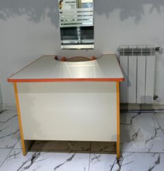 ikinci əl seyf qapi: Loqoped və Psixoloq stolu+stulu ilə birlikdə