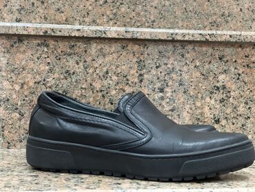 кожаный туфли: Туфли 36.5, цвет - Черный