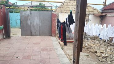 Həyət evləri və villaların satışı: Binəqədi qəs. 3 otaqlı, 98 kv. m, Kredit yoxdur, Yeni təmirli
