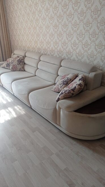 Masalar: Divan, Açılmayan, Bazasız, Parça