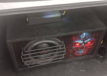 Другая автоэлектроника: Avtomobil üçün subwoofer sistemi - Güclü bas üçün korpuslu subwoofer