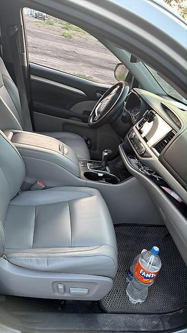 highlander 2017: Toyota Highlander: 2017 г., Автомат, Бензин, Кроссовер — 3