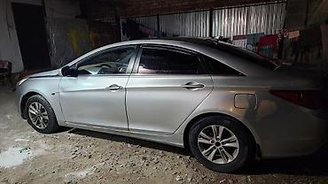 bmw каракол: Hyundai Sonata: 2011 г., 2 л, Автомат, Газ, Седан — 2