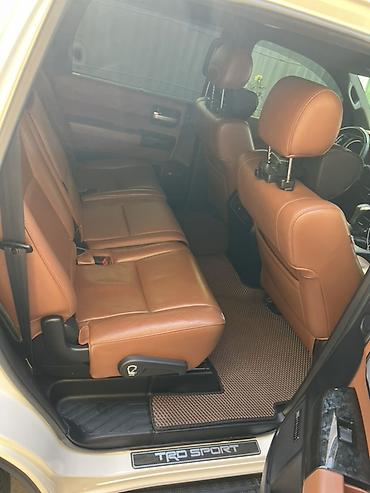 sequoia 2010: Toyota Sequoia: 2018 г., 5.7 л, Автомат, Бензин, Внедорожник — 10