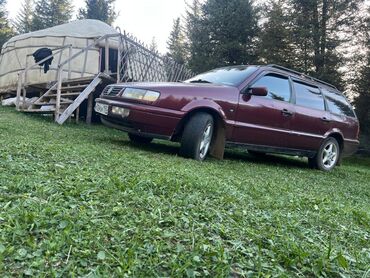 авто лизинг рассрочка: Volkswagen Passat: 1995 г., 2 л, Механика, Газ, Универсал