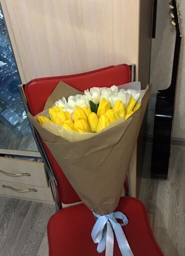 цветы тюльпаны: 🔥 Срочно продаётся 🔥 🌷Букет Тюльпанов из 33 штук Цена договорная ‼️