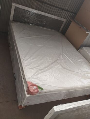 Двуспальные кровати: Двуспальная кровать, Новый, С матрасом, длина - 205 см — 7