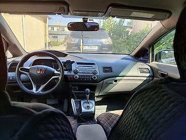 шинаа: Honda Civic: 2008 г., 1.8 л, Автомат, Бензин, Седан — 7