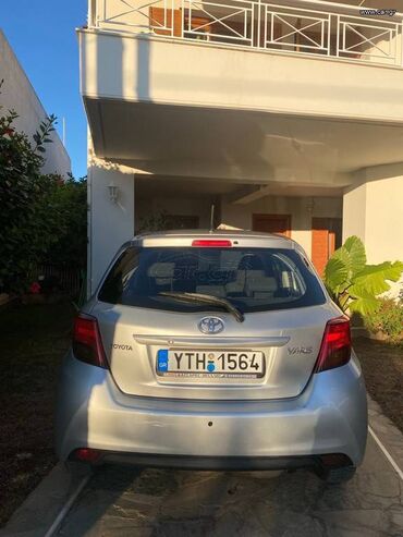 Toyota: Toyota Yaris: 1.4 l. | 2016 έ. Χάτσμπακ