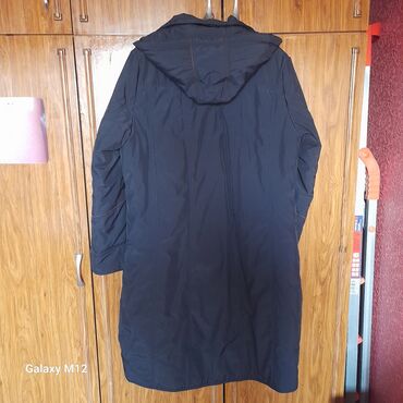 Пуховики и зимние куртки: Пуховик, Длинная модель, Стеганый, С капюшоном at lalafo.kg — 2 Пуховики и зимние куртки: Пуховик, Длинная модель, Стеганый, С капюшоном — 2