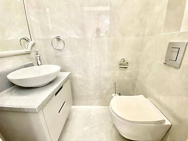 boulevard: For rent designer 2 bedroom apartment in the golden square. 94 — 8