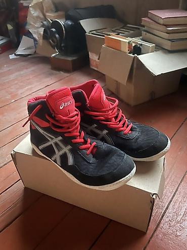 гармин командор ген 2: Мужские кроссовки, 39, Asics, Б/у, цвет - Черный — 4