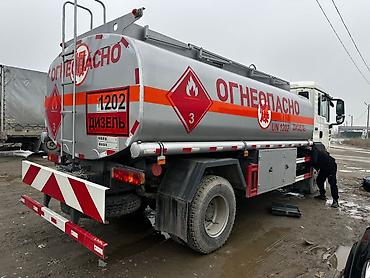 Грузовики: Грузовик, Howo, Стандарт, 7 т, Новый — 3