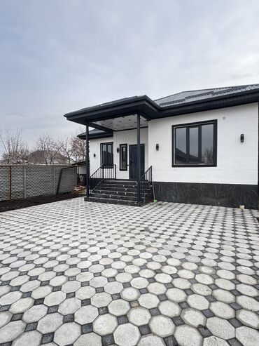 Продажа домов: Дом, 120 м², 3 комнаты, Агентство недвижимости, Дизайнерский ремонт — 1