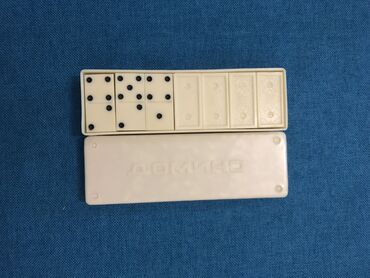 Digər əntiq əşyalar: Antik sovet dovrune aid dominolar 
30 manatdan bashlayir — 5