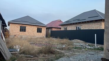 участок или времянка алтын ордо по ул анкара ж м алтын ордо по ул горького: 3 соток, Для строительства