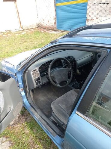 Suzuki: Suzuki Baleno: 1.3 l. | 2000 έ. 385000 km. Λιμουζίνα — 3