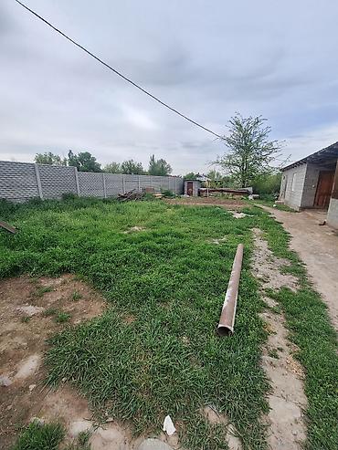 Продажа коттеджей и домов: Продаётся жилой дом с участком. Кара-жыгак Айылы Мектепке балабакчага — 4
