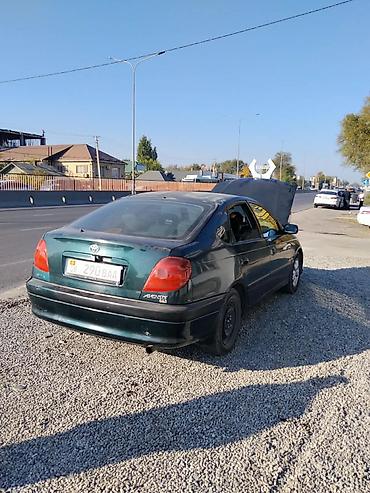 пепельница автомобильная: Toyota Avensis: 2002 г., 2 л, Автомат, Бензин, Седан — 6