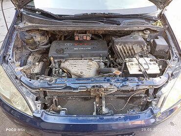 Toyota: Toyota Avensis: 2002 г., Механика, Бензин, Минивэн — 9