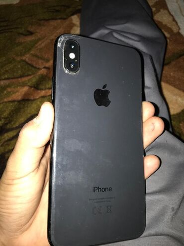 Apple iPhone: IPhone 11, Б/у, 64 ГБ, Черный, Чехол