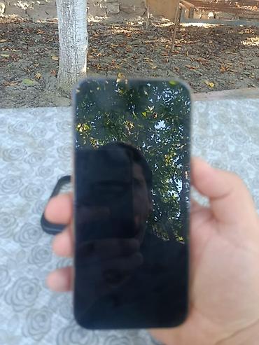 tv 150 ekran: IPhone 16 Pro Max, 256 GB, Qızılı, Face ID — 4