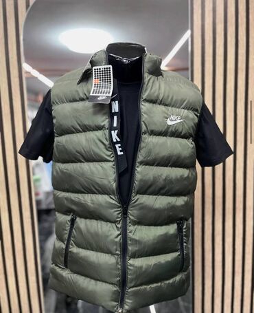 david jones muske torbice: Nike prsluk S i XXL