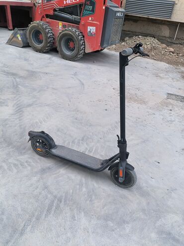 настольный теннисная ракетка: Электросамокат, Ninebot, Б/у, Самовывоз