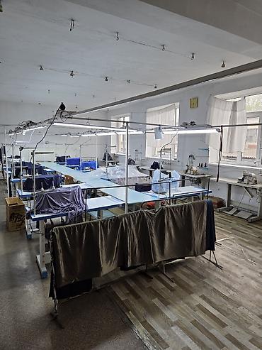 мастерские: Токмок читайте внимательно, Продаю или меняю 2 этажное здание под что — 1