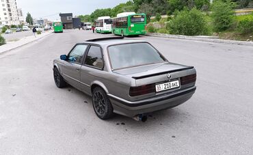 шины зимние бу r16: BMW 3 series: 1985 г., 2.5 л, Механика, Бензин, Купе