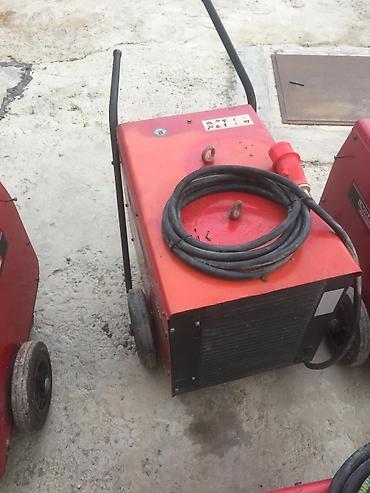 elektrod: Lincoln Electric LINC 405-SA modeli qaynaq aparatı, qırmızı rəngdədir — 3