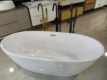 ванна чугунная 180 см: Müstəqil (freestanding) akril vanna - Material: yüksək keyfiyyətli