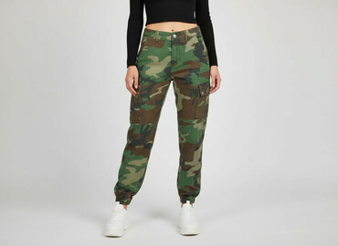 spodnie cargo moro stradivarius: Missguided, Spodnie cargo damskie, rozmiar XS