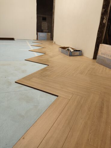 Штукатурка, шпаклевка: Шпаклевка потолков, Шпаклевка стен Больше 6 лет опыта — 17