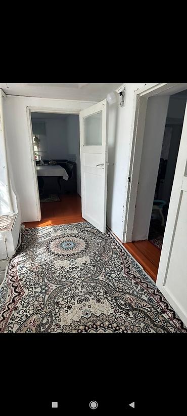 Продажа коттеджей и домов: Продаётся жилой дом с двором и хозяйственными постройками. 12соток — 10