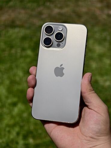 чехол на поко м5: IPhone 15 Pro Max, Колдонулган, 256 ГБ, Natural Titanium, Коргоочу айнек, Каптама, Бөлүп төлөө менен, 90 %