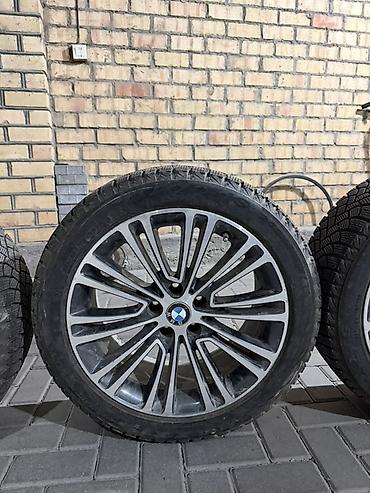 Шиналар жана дисктер: Комплект колес BMW на легкосплавных дисках. BMW G30 Состав: - 4 — 2