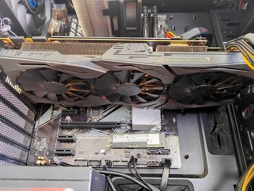Desktop računari i radne stanice: Gejmer/ Intel i5 8600K/16GB DDR4/SSD M2 1TB /Nvidia GTX 1070 8GB — 11